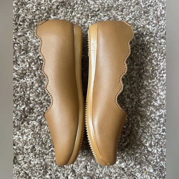 Adelisa & Co Children’s Leather Mary Jane’s Like-New - Picture 7 of 12